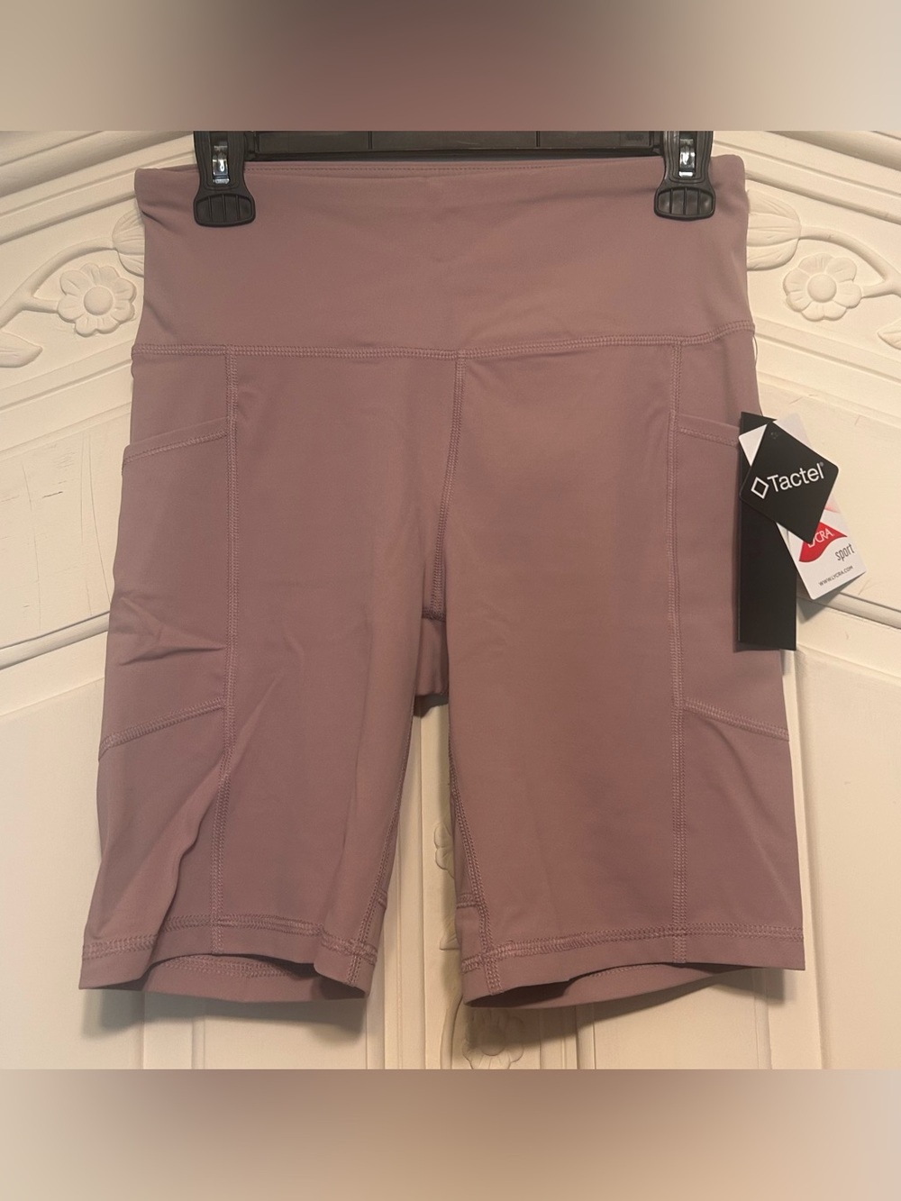 NWT Mono B High-Waist Bike Shorts in Mauve